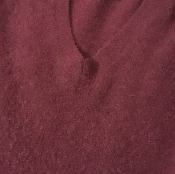 Size XS Banana Republic Maroon Burgundy V Neck Sweater Merino Wool Alpaca - Picture 13 of 15